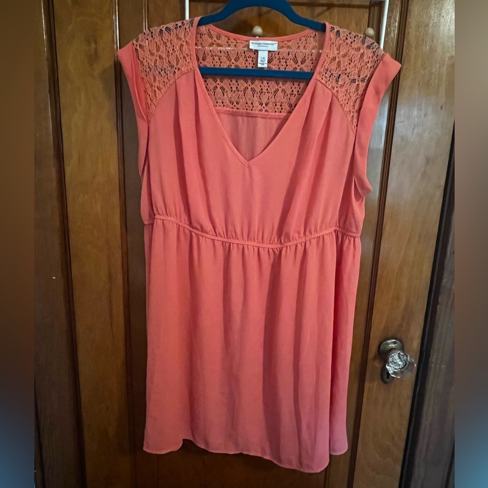 Liz Lange Maternity Coral Shirt - Size Large